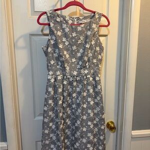 Calvin Klein Gray, White Appliqué  Dress Waistband Seersucker Look Sleeveless 10